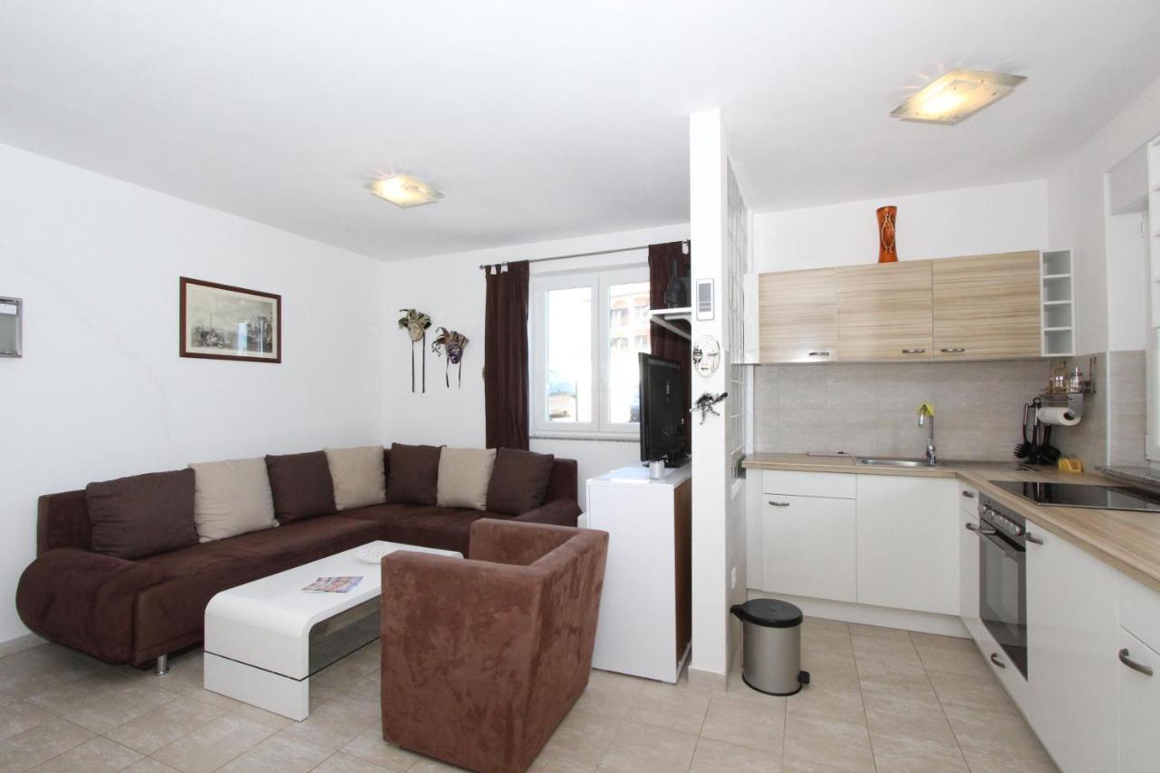 Apartment Adi Rovinj Exterior foto